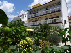 Apartmani Villa Vesna - Family apartments Crikvenica