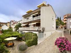 Apartmani Villa Vesna - Family apartments Crikvenica