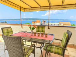 Apartmani Villa Vesna - Family apartments Crikvenica
