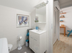 Apartmani Kapo Kaštel Kambelovac